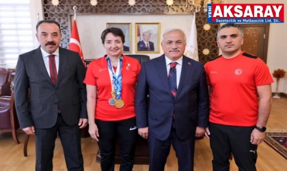 Para Badminton’dan altın madalya getirdi