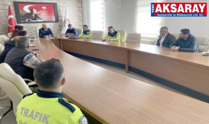 Güzelyurt'ta Servis Şoförleri Güvenlik Eğitimi Toplantısı Düzenlendi