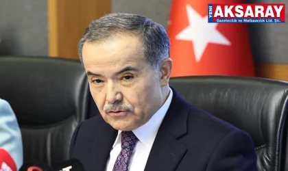 Öğretmen bilgi ve yön veren insandır