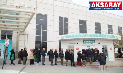 Günlük 7 bin kişi sıcak çorba içiyor