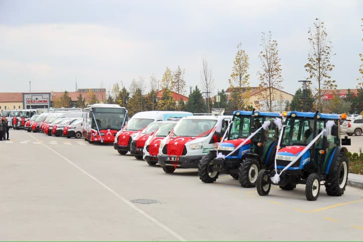 72 MİLYON TL DEĞERİNDE  Belediye araç filosuna 21 yeni araç kazandırdı