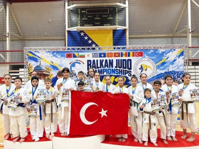 Balkan şampiyonu Ecrin Yüsra Akyol