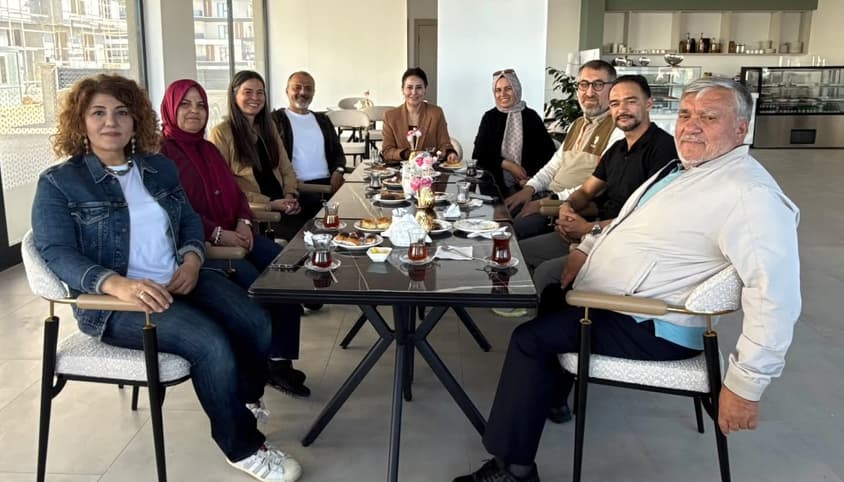 BİRLİKTE GÜÇLÜYÜZ, BİRLİKTE MUTLUYUZ  Engelli kafesinde buluştular