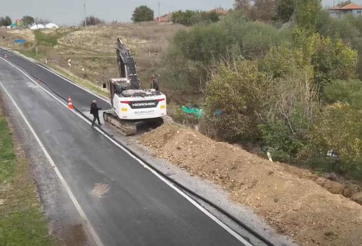 ÇATALÇEŞME KÖYÜ’NDE İÇME SUYU HATTI YENİLENİYOR  Ağaçören’de altyapı hamlesi