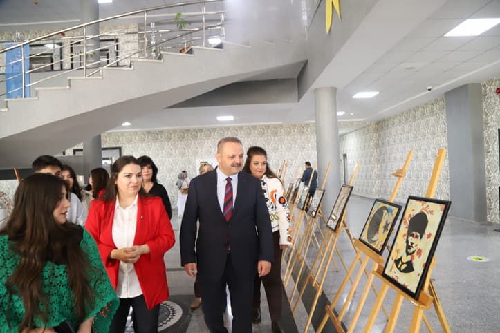 Anadolu’nun renkleri, Cumhuriyetin izleri sergisi