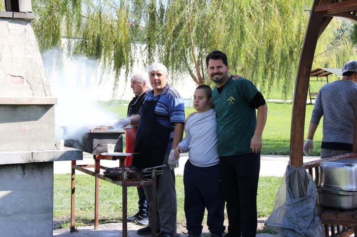 Özel bireyler özel piknikte buluştu