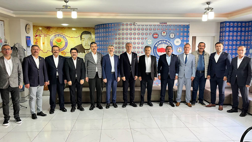 AK HEYETTEN EĞİTİM-BİR-SEN ZİYARETİ  Yeni dönem için başarı temennisi