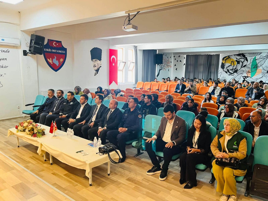 Bağımlılıkla mücadele Eskil’de anlatıldı