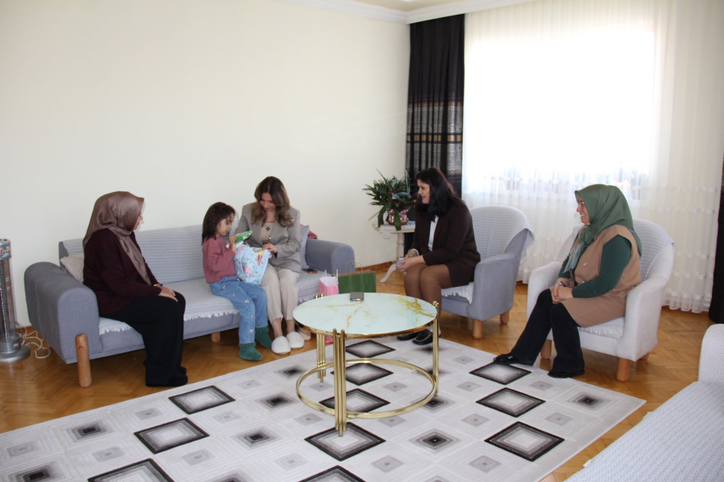 Ekonomik destekten yararlanan aileler ziyaret ediliyor
