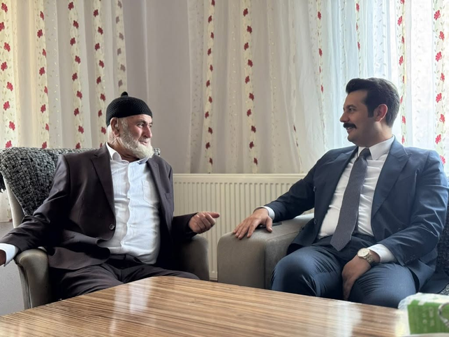 Gazi’ye anlamlı ziyaret