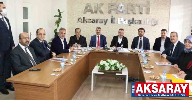 Ak Parti’de değerlendirme toplantısı