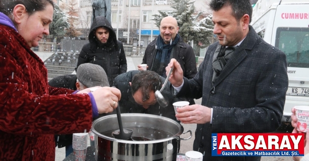 18 Mart ruhunu meydanda “Hoşaf” ile yaşattılar