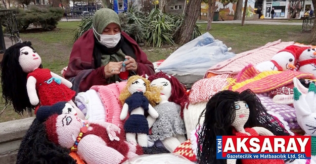 YAPTIĞI EL İŞLERİNİ SATIYOR, TORUNUNU OKUTUP HASTA EŞİNE BAKIYOR Fedakar anne