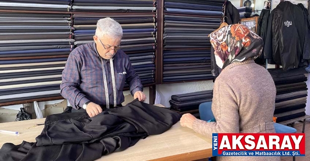 YARIM ASIRDIR SÜRDÜRDÜĞÜ MESLEĞİNDE İLK GÜNKÜ HEYECANI TAŞIYOR Hazır giyim bizi etkiledi