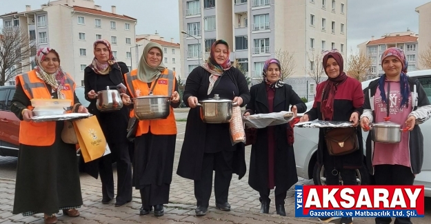 Ak kadınlar gönül sofralarında