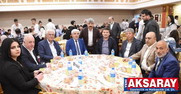 Berberler ve Kuaförler iftarda buluştu