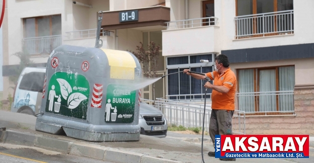 Çöp konteynerleri düzenli olarak yıkanıyor