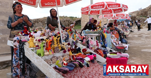 Annelerinden öğrendikleri mesleği devam ettiriyorlar