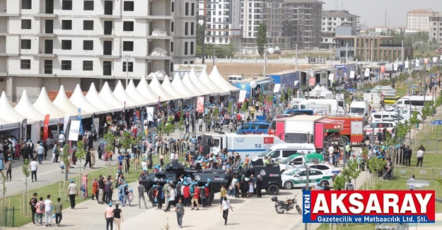 BİLİM FESTİVALİ HEYECANI İlk günde 100 bin ziyaretçi