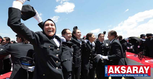 Polis adaylarında mezuniyet sevinci