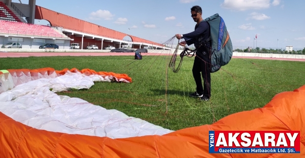 YAMAÇ PARAŞÜTÜ EĞİTİMLERİ BAŞARIYLA TAMAMLANDI