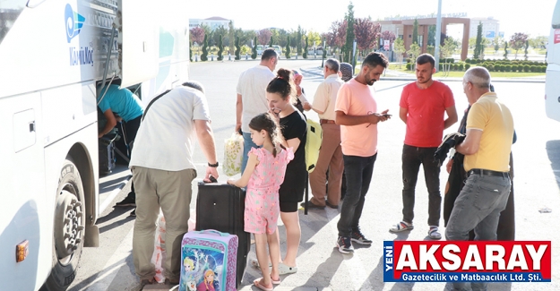 Tatilciler dönüş yolunda