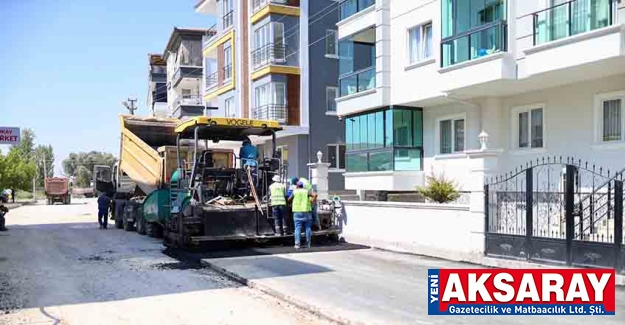 35 Derece sıcaklıkta asfalt atıyorlar