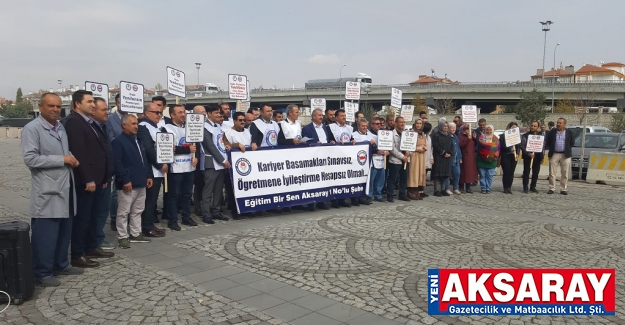 Eğitimciler eylem yaptı