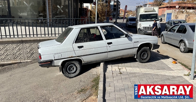 ‘Dur’ ihtarına uymayıp çaldığı otomobili bırakıp kaçtı