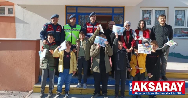 Eskil jandarmasından öğrencilere sürpriz