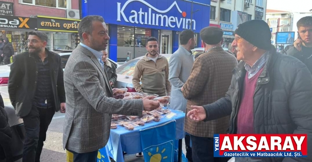 İyi Parti de kandil simidi dağıttı