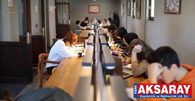 Tatilde kitap konakları yoğunluk kazandı