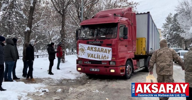 Gönderilen ilk yardımlar deprem bölgesine ulaştı