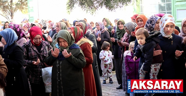 40 Kişilik umre heyeti yola çıktı