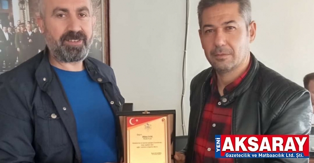 Eskil’de Meclis üyelerine plaket verildi