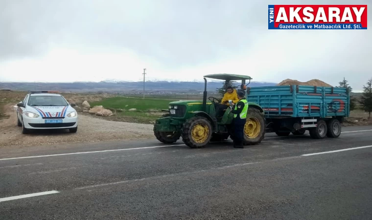 Traktörler denetimden geçti