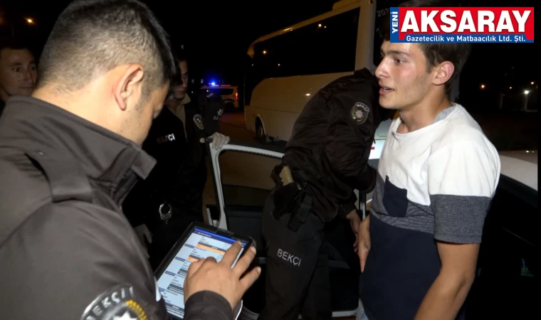 DENETİM NOKTASINA HIZLI GİRİŞ YAPINCA ŞÜPHE UYANDIRMIŞTI