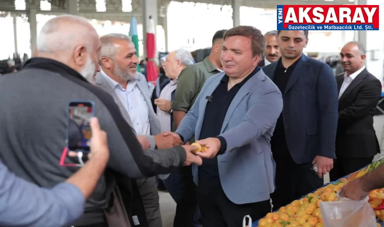 Pazar yerinde karşılıklı ikramlar mutlu etti