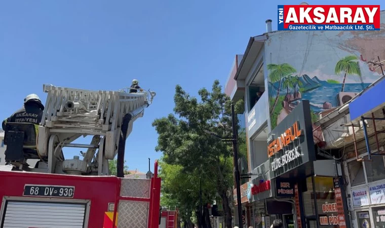 Döner salonunda çıkan yangın panikletti