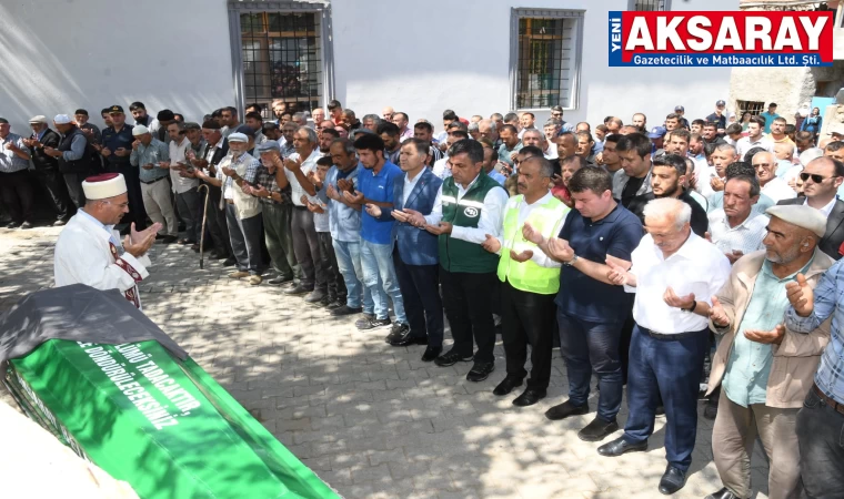 Sel felaketinin kaybı toprağa verildi