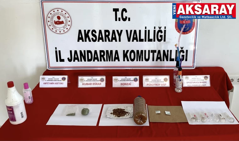 Uyuşturucu ve uyarıcı haplarla yakalandılar               