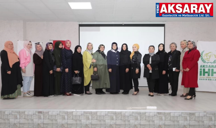Kadın gönüllüler yetimler için buluştu