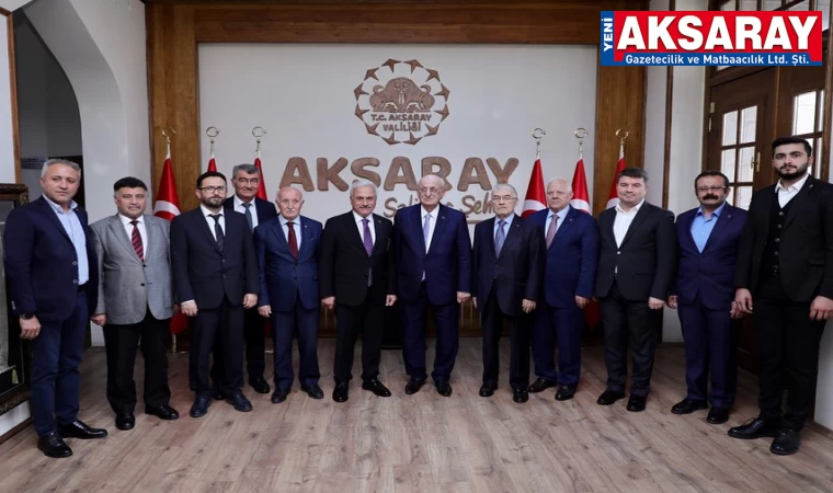 İsmail Kahraman hayırlı olsuna geldi