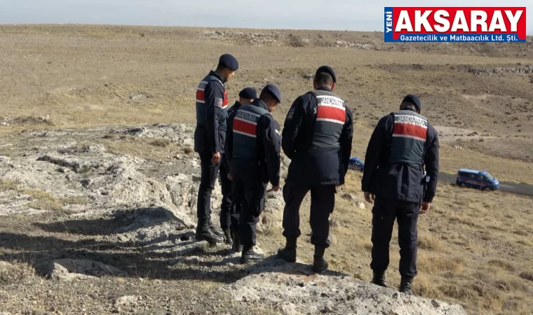Kaçak kazı yapanlar, inşaat ekipmanı gibiler