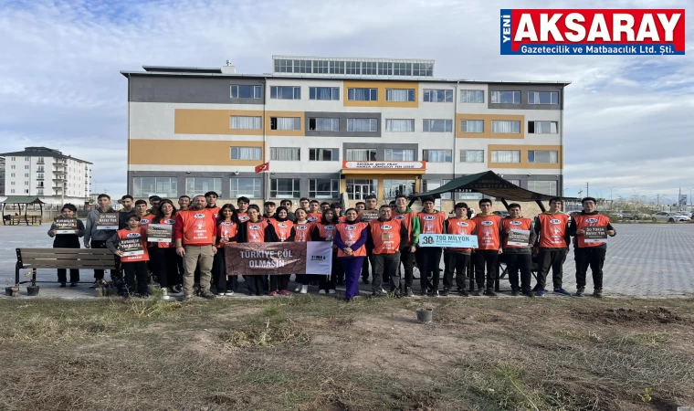 Meşe palamutu ektiler, fidanını diktiler