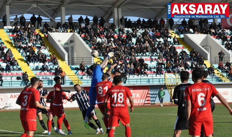 Futbolda devre sona erdi