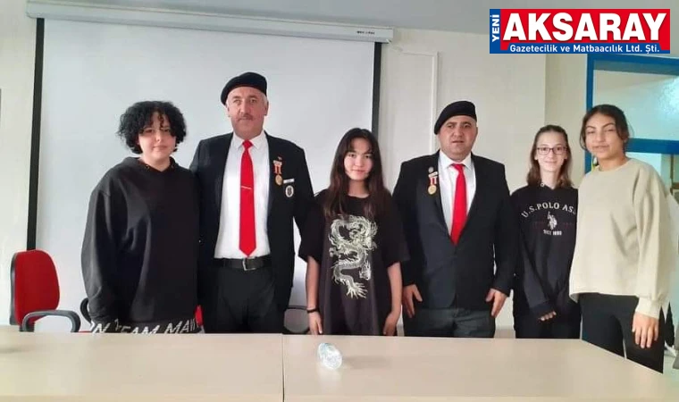 Ortaokul öğrencileriyle Vatan ve Kahramanlık Buluşmaları