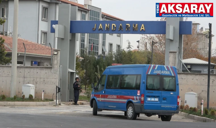 Aranan 12 şahıs jandarma ekiplerince yakalandı