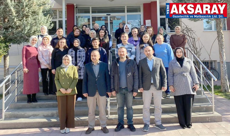 Söyleşilerle aile anlatılıyor