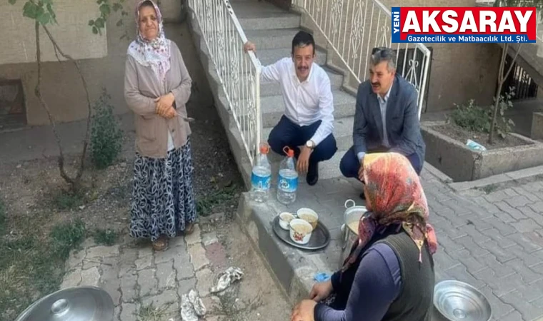 Ziyaret duraklarında aşure ikram ettiler